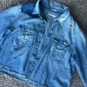 MOTHER Denim The Super Exes Crop Fray Shirt All Broke Down Medium